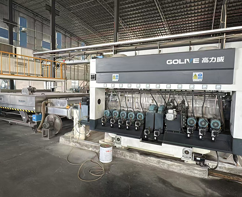 Double edge grinding machine
