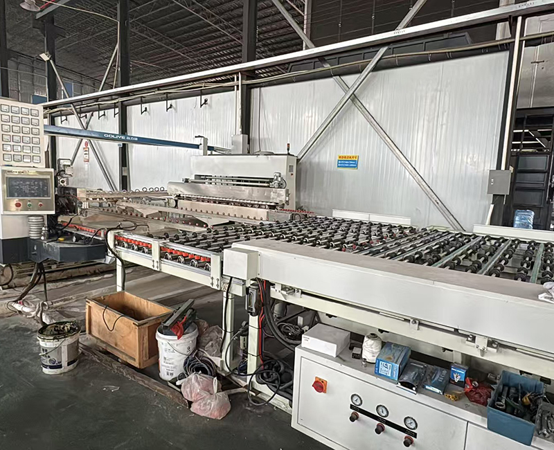 Bilateral machine connection